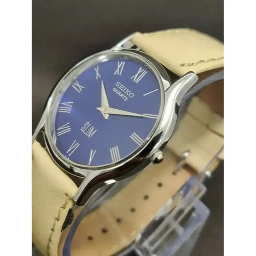 Vintage Style Seiko Quartz Mens Silver Watch & Blue accents W/ Leather Strap